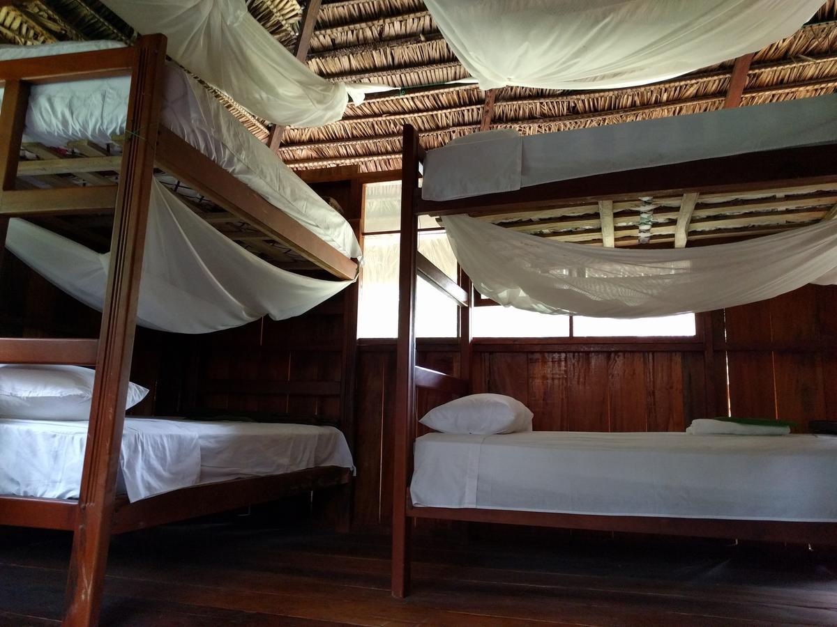 Green Forest Ecolodge Puerto Montufar Ngoại thất bức ảnh