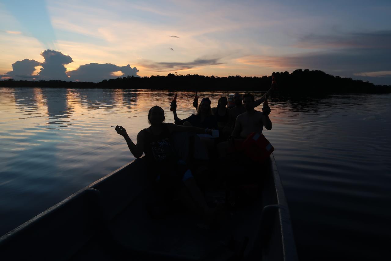 Green Forest Ecolodge Puerto Montufar Ngoại thất bức ảnh